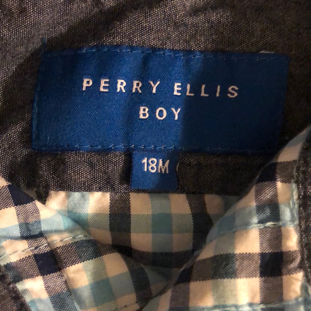 Perry Ellis Boy button down - Picture 3 of 5